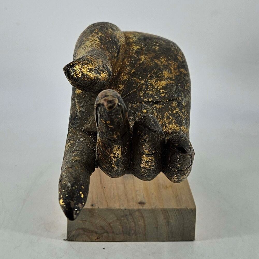 Hand of Buddha Thai figurine wood carved gold gilt on stand - Picture 2 of 6